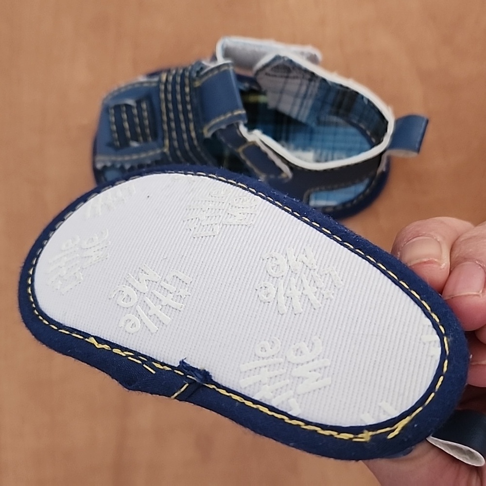 Baby Sandals - Picture 3 of 5